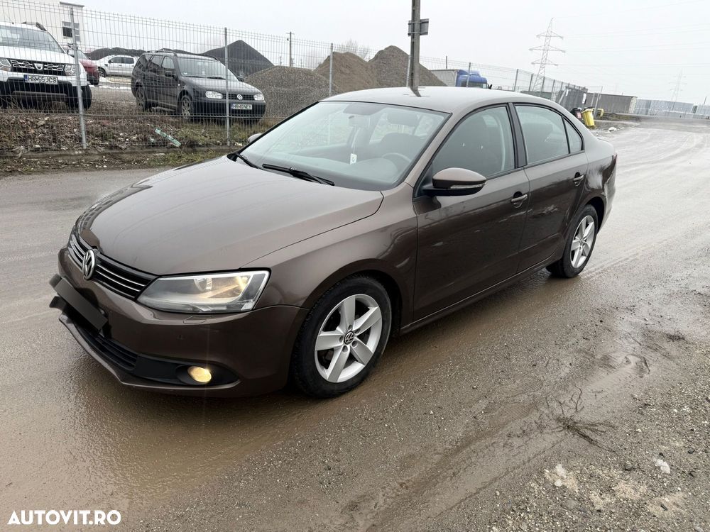 Volkswagen Jetta 1.6 TDI CR DPF Comfortline - 3