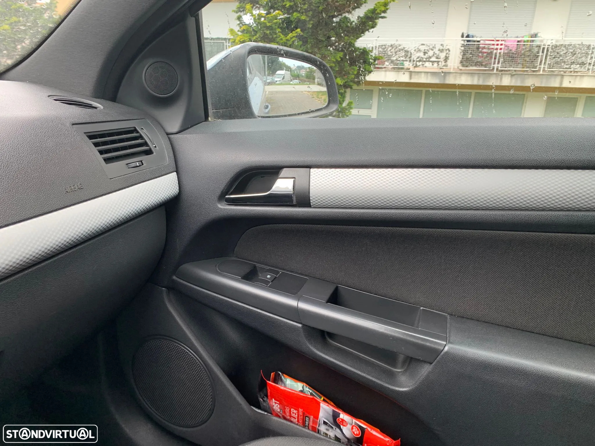 Opel Astra GTC 1.4 - 14