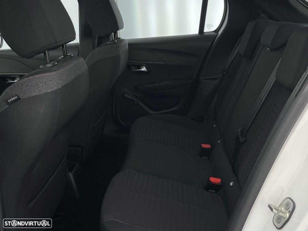 Peugeot 208 1.2 PureTech Active - 12