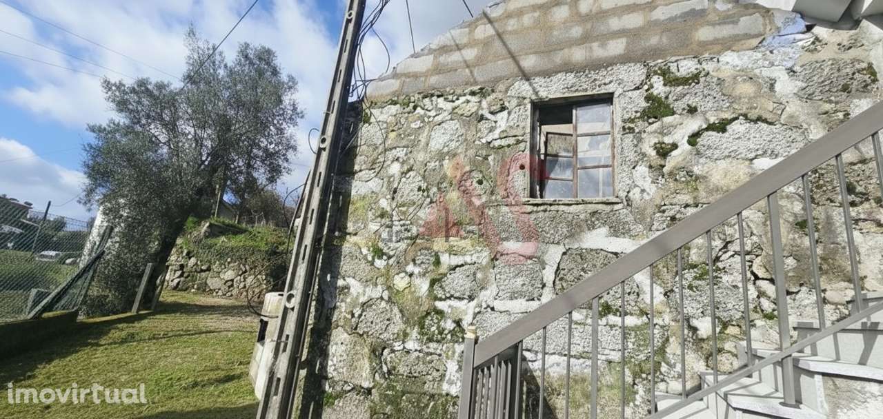 Moradia para Restauro em Quinchães, Fafe - Grande imagem: 4/12
