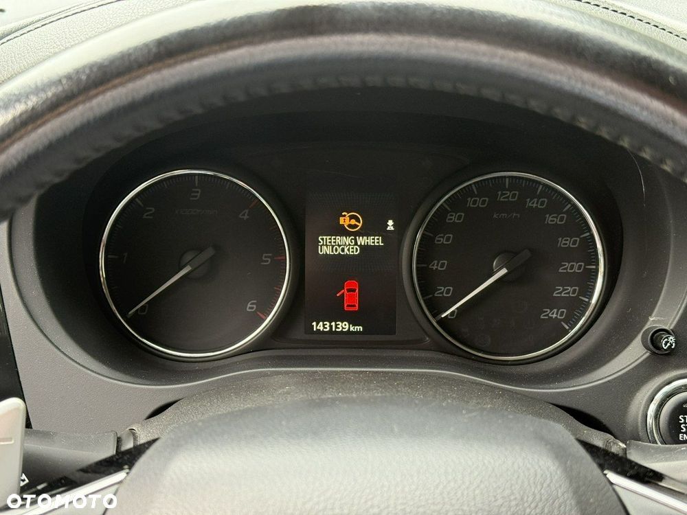 Mitsubishi Outlander - 21