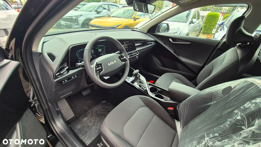 Kia Niro 1.6 GDI Hybrid M - 16
