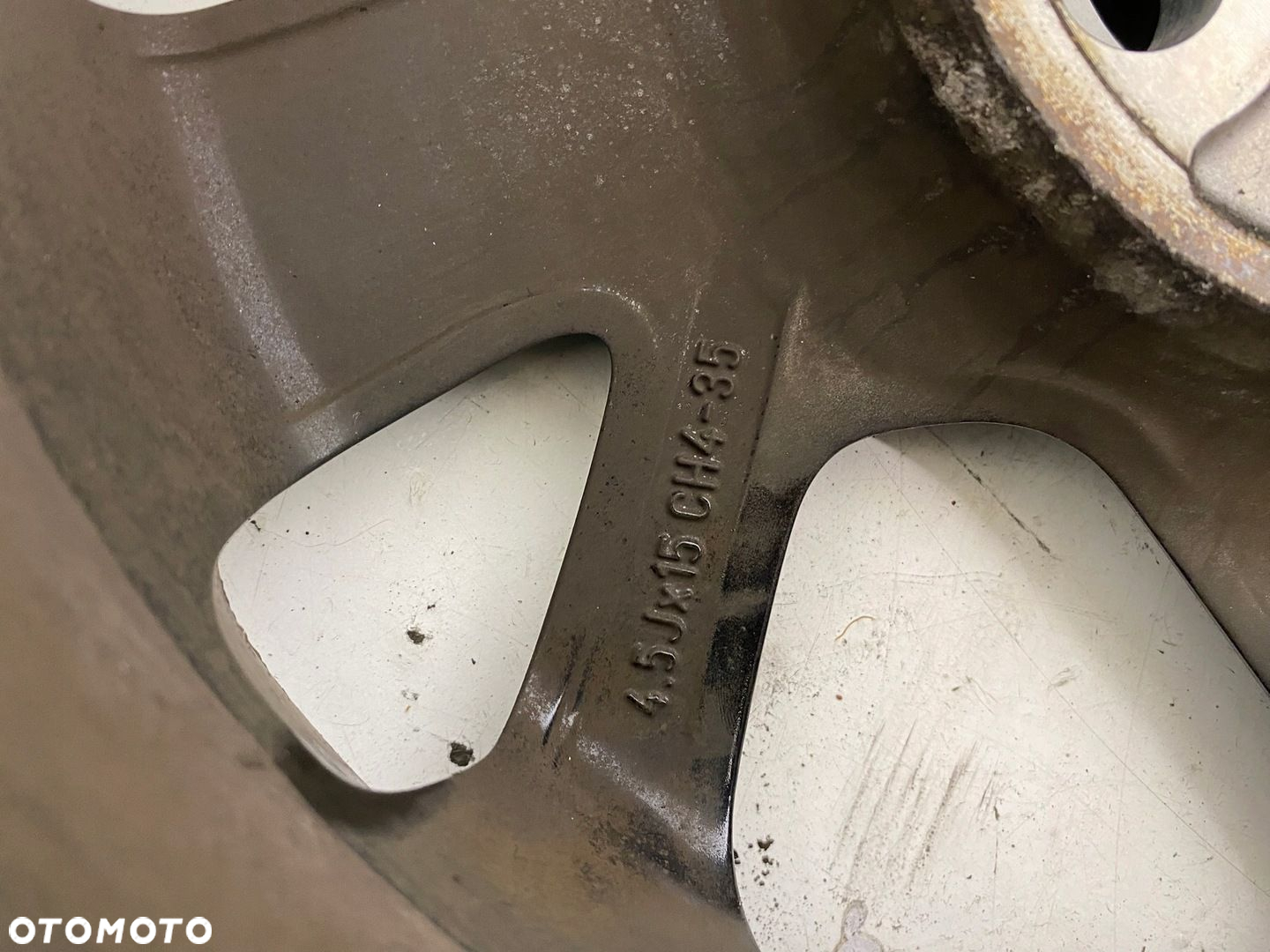 FELGA ALUMINIOWA PEUGEOT 108 C1 AYGO 15 4.5JX15 ET-35 4X100 EU - 7