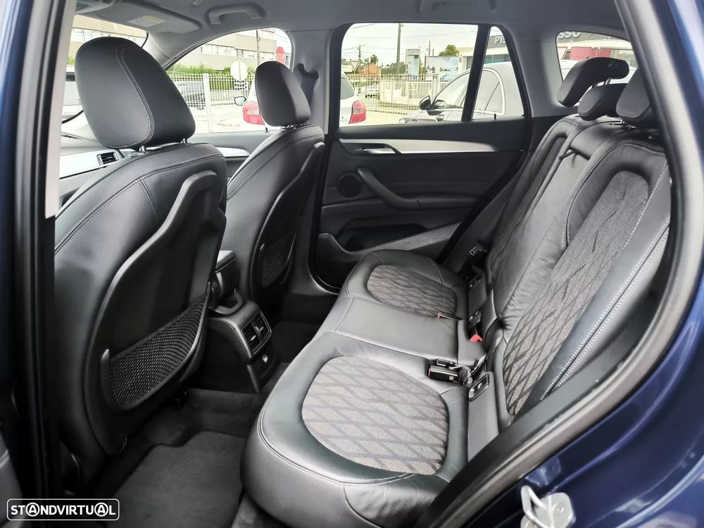 BMW X1 16 d sDrive xLine - 34