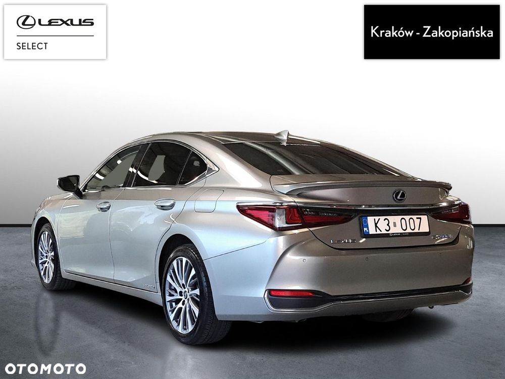Lexus ES 300h Business Edition - 7