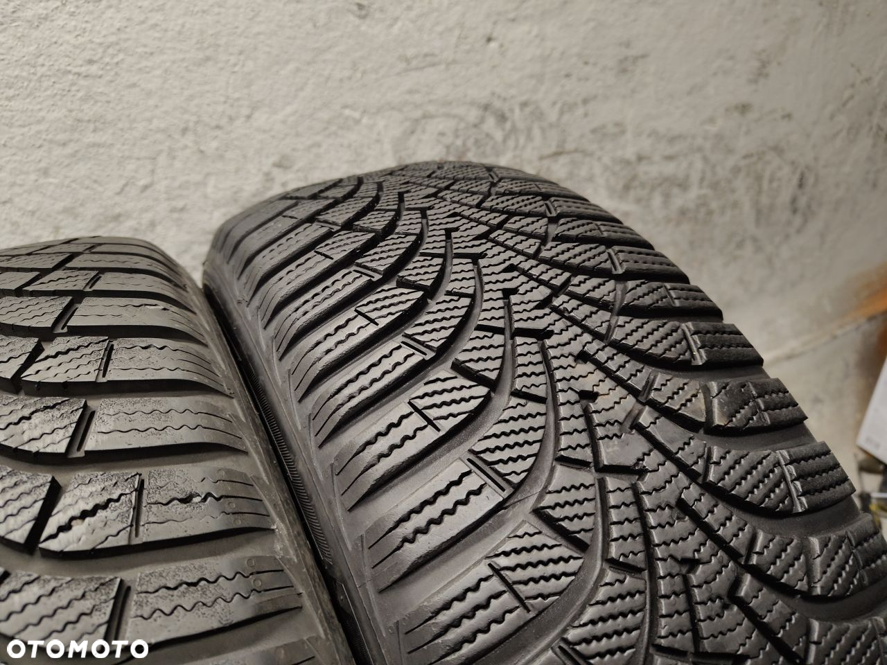 2x 205/55R16 opony zimowe Goodyear 7mm 2020 - 3