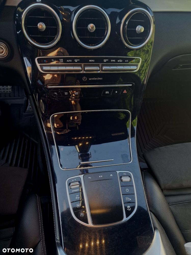 Mercedes-Benz GLC 200 d - 10