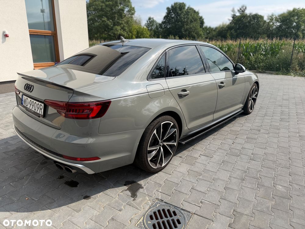 Audi S4 Limousine - 6