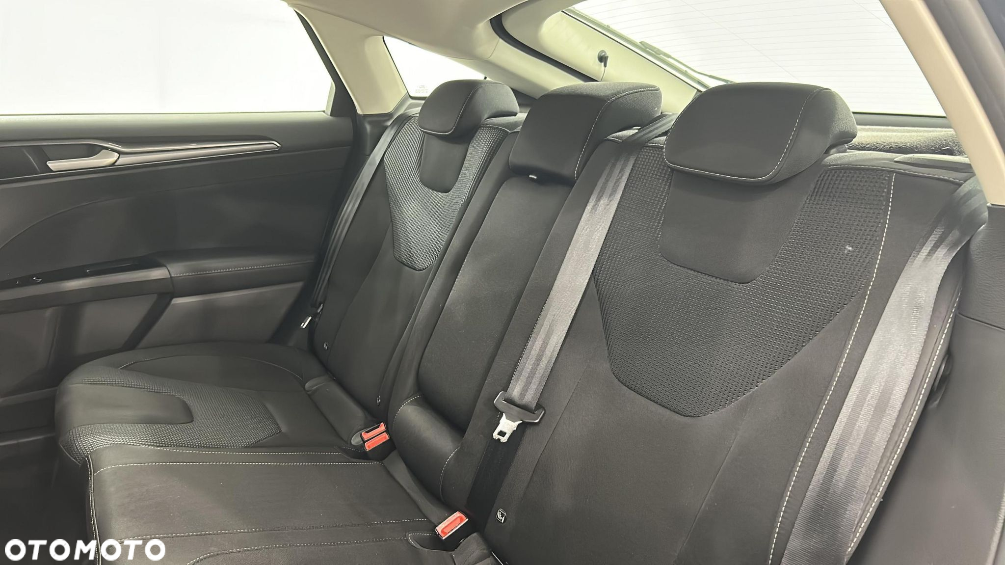 Ford Mondeo - 13