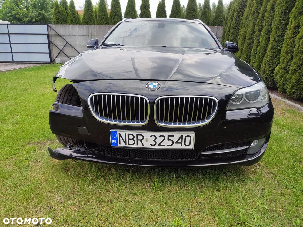 BMW Seria 5 520d Efficient Dynamics - 13