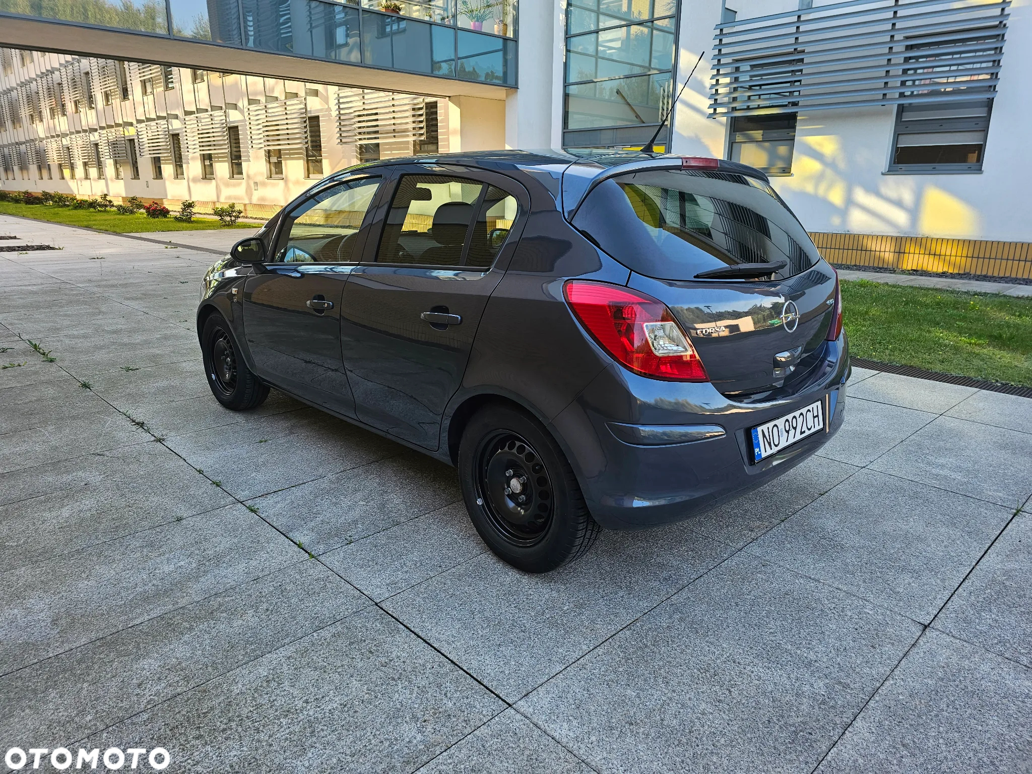 Opel Corsa 1.2 16V 111 - 4