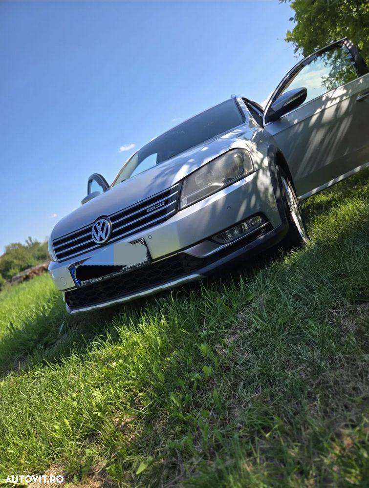 Volkswagen Passat Alltrack - 1