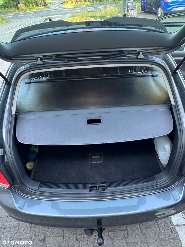 Volkswagen Golf 1.6 TDI Comfortline - 10