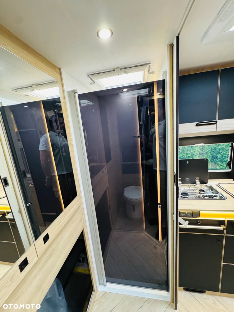 Ford Chausson 640 Titanium Line - 23
