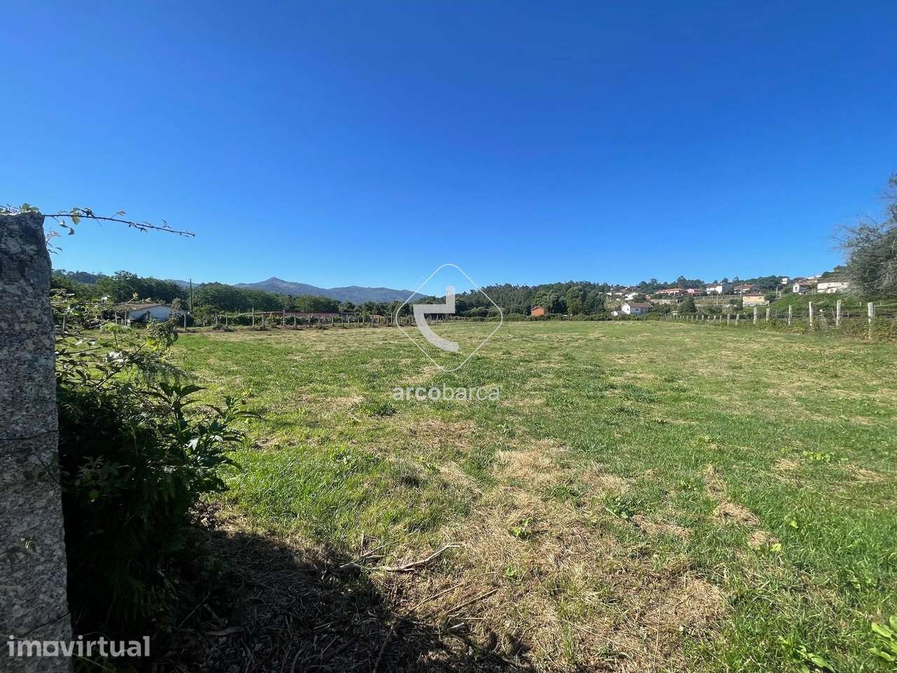 Terreno de 8920m2 em Guilhadeses - Grande imagem: 4/10