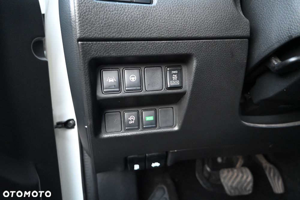 Nissan Qashqai 1.7 dCi 4x4 Tekna+ Xtronic - 29