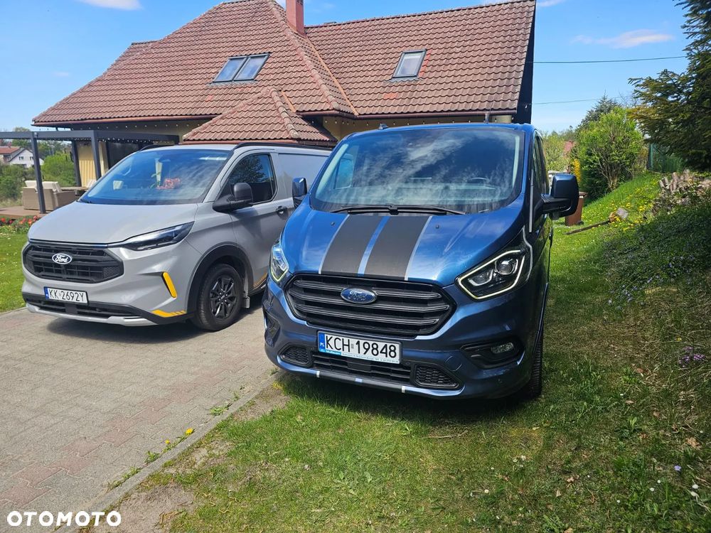 Ford CUSTOM SPORT - 10