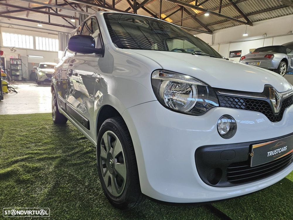 Renault Twingo 1.0 SCe Limited — fotografia 6