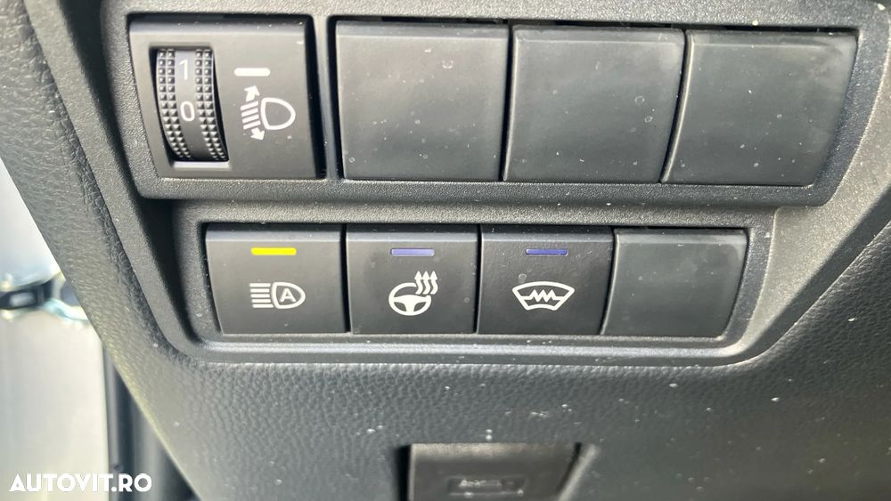 Toyota Yaris Cross 1.5 VVT-i HSD 4x2 Dynamic - 14