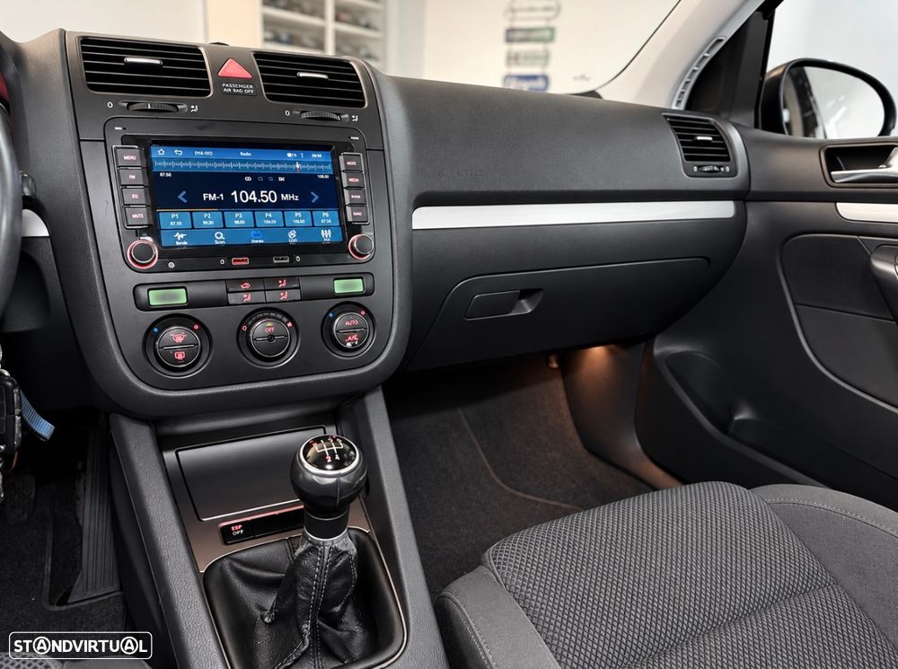 VW Golf 2.0 TDi Sport - 18