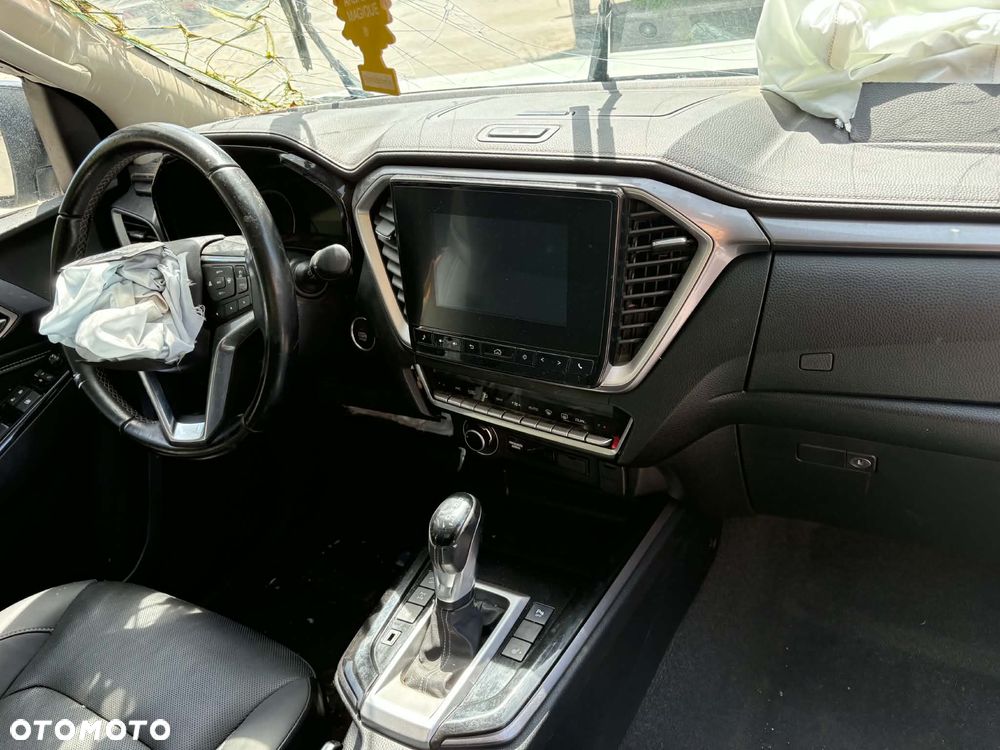 Isuzu D-MAX - 14