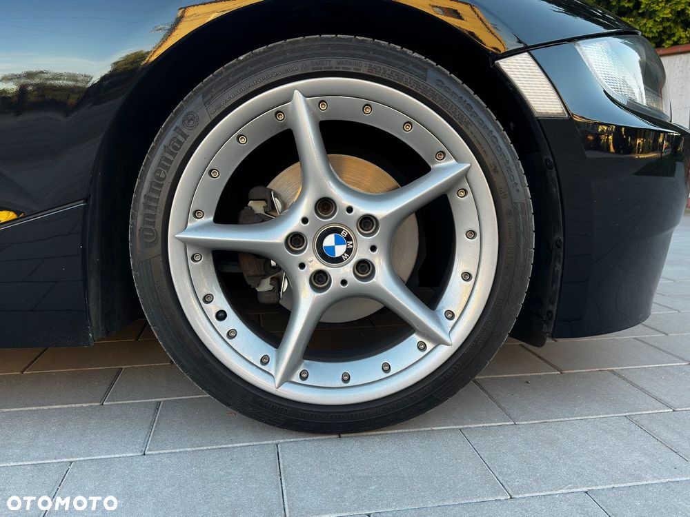 BMW Z4 2.5i - 12