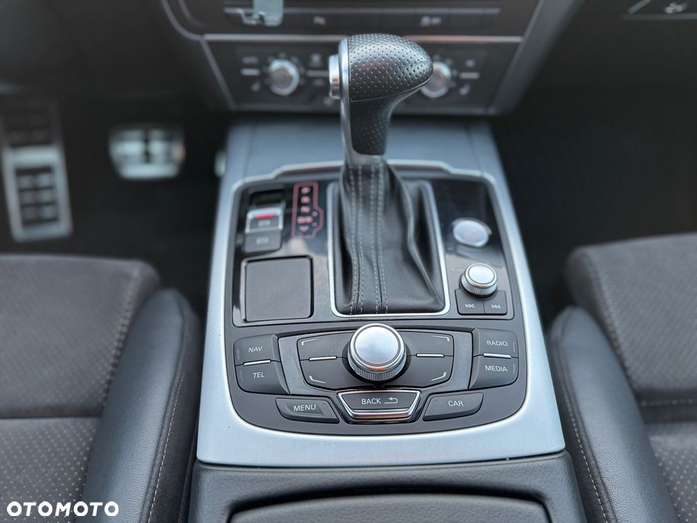 Audi A6 Avant 3.0 TDI Quattro S tronic - 17