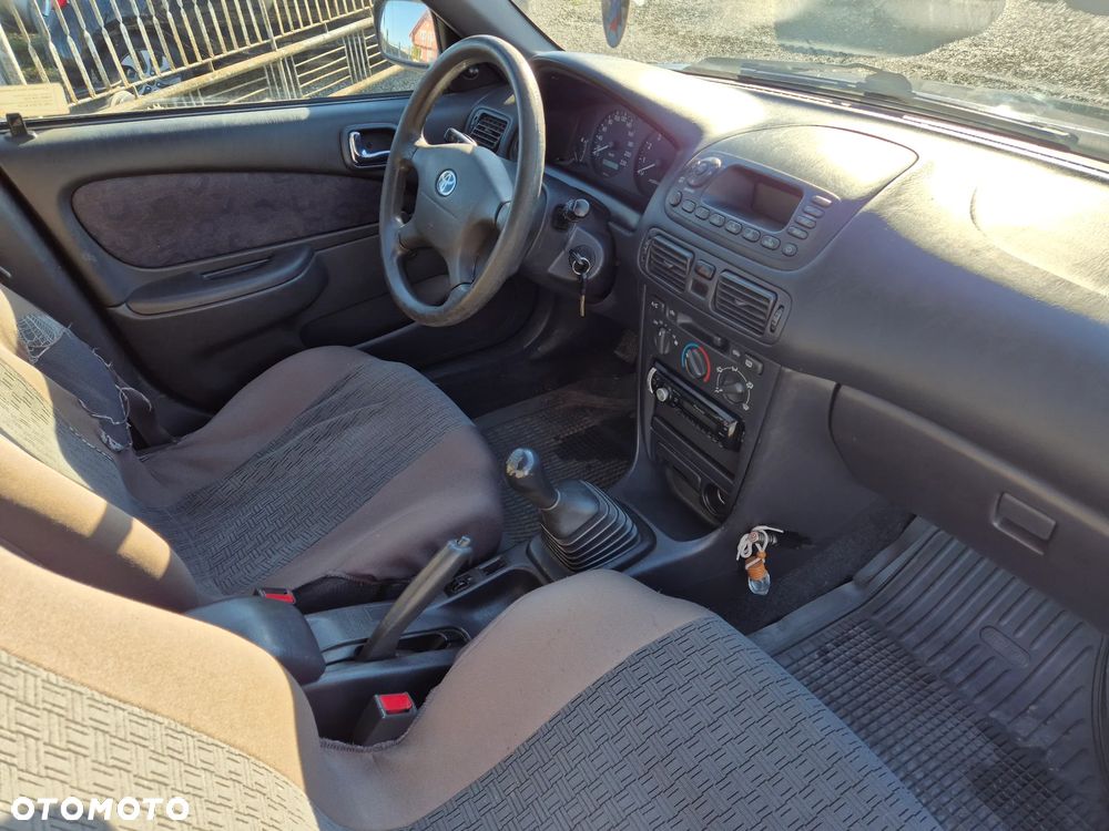 Toyota Corolla 1.4 Terra2 - 8