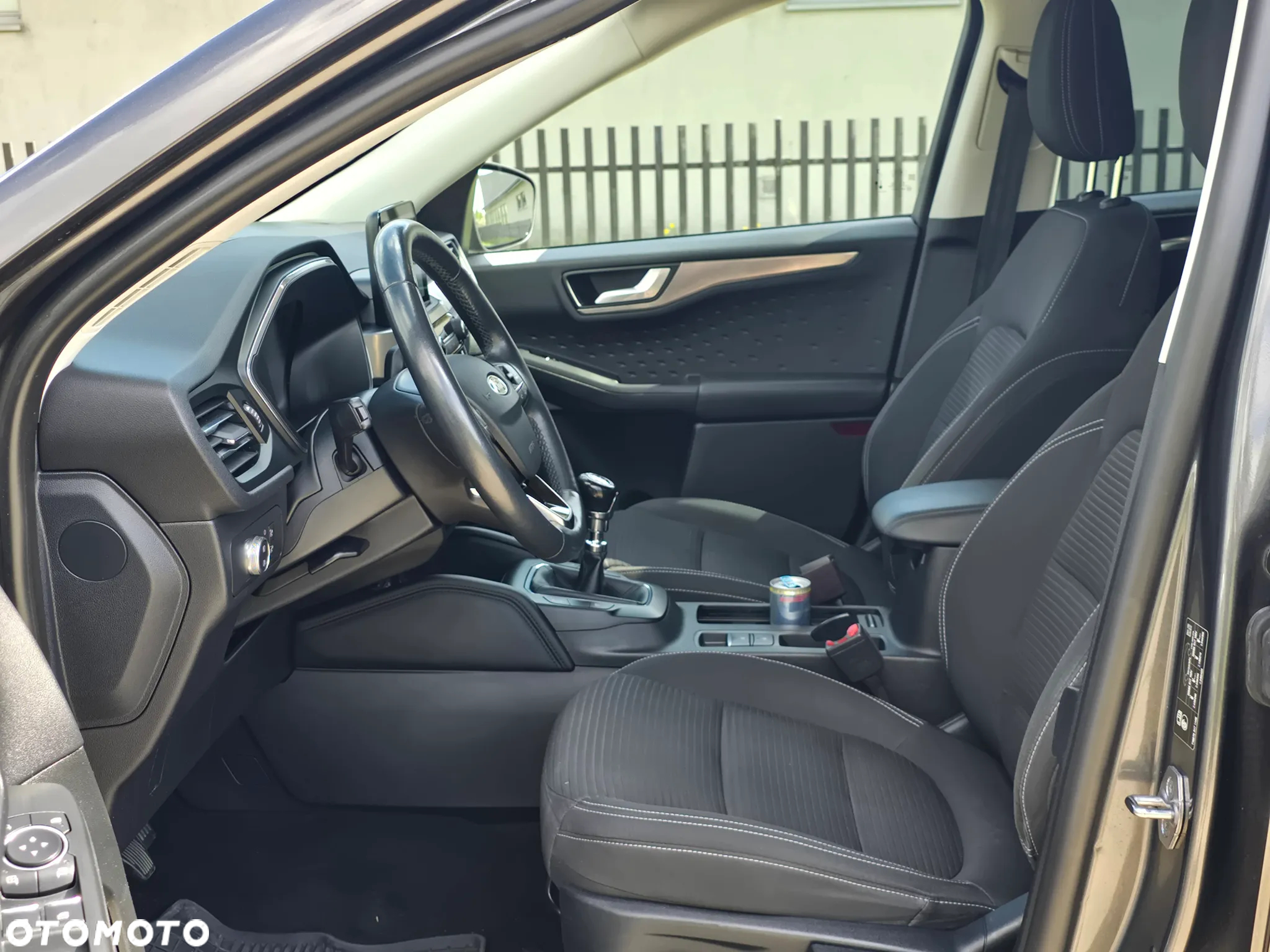 Ford Kuga 2.0 EcoBlue Hybrid TITANIUM - 18