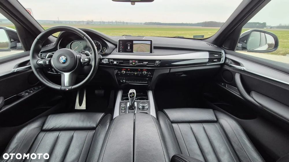 BMW X5 xDrive25d - 11