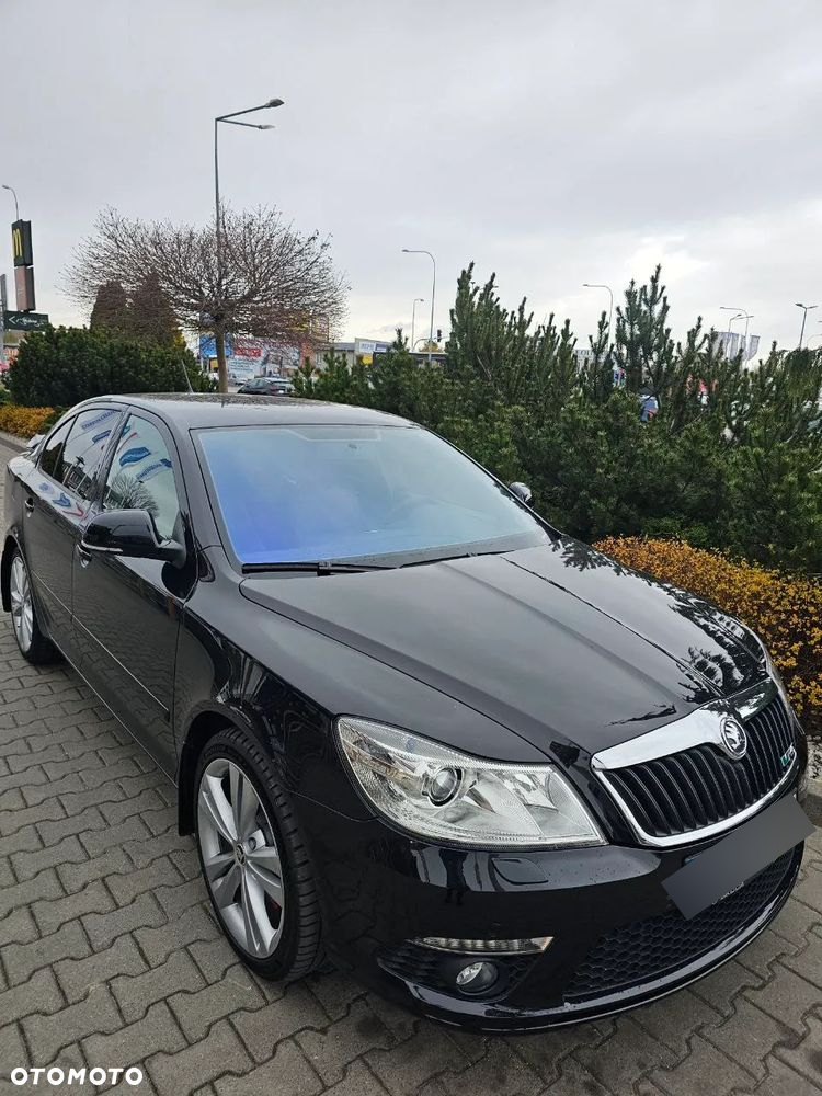 Skoda Octavia 2.0 TDI DPF RS DSG - 2