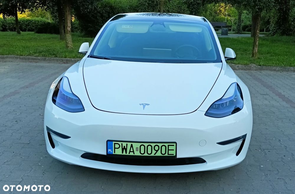 Tesla Model 3 Long Range AWD Premium - 24