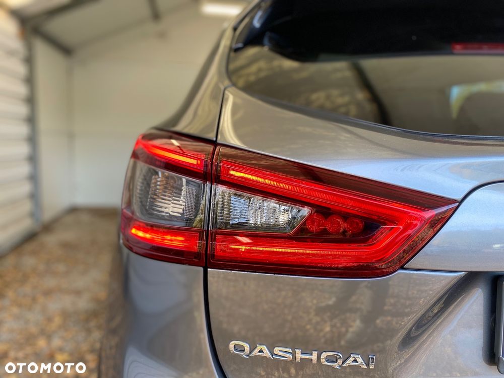 Nissan Qashqai 1.2 DIG-T Tekna EU6 - 31