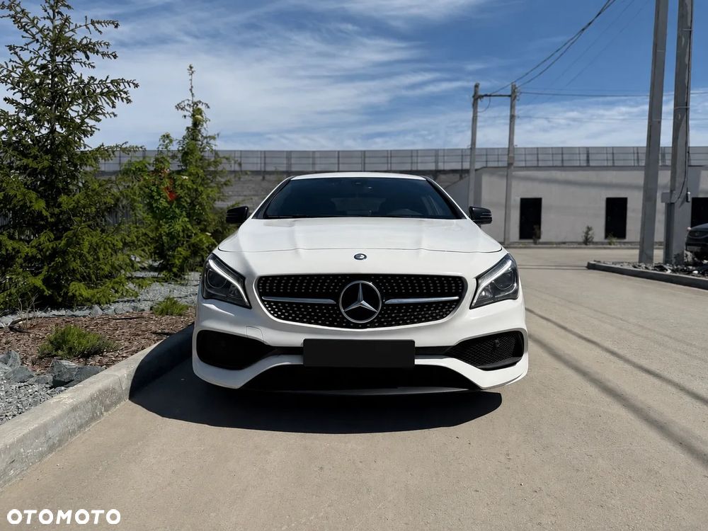 Mercedes-Benz CLA - 2