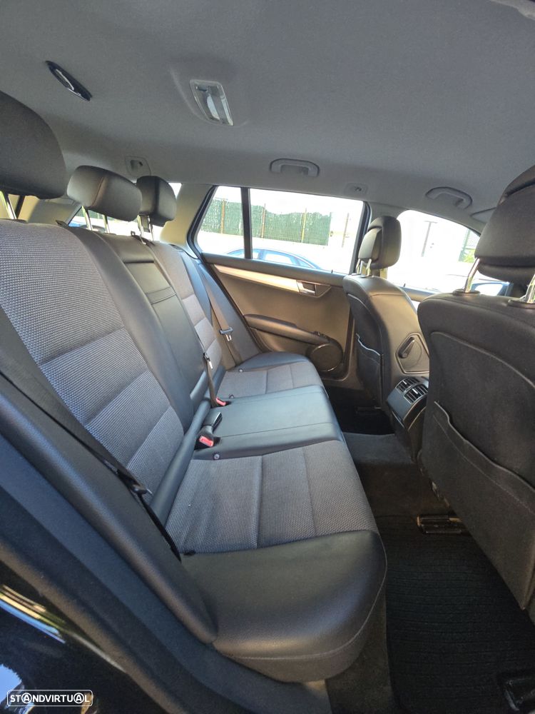 Mercedes-Benz C 250 CDi Avantgarde BlueEfficiency - 25