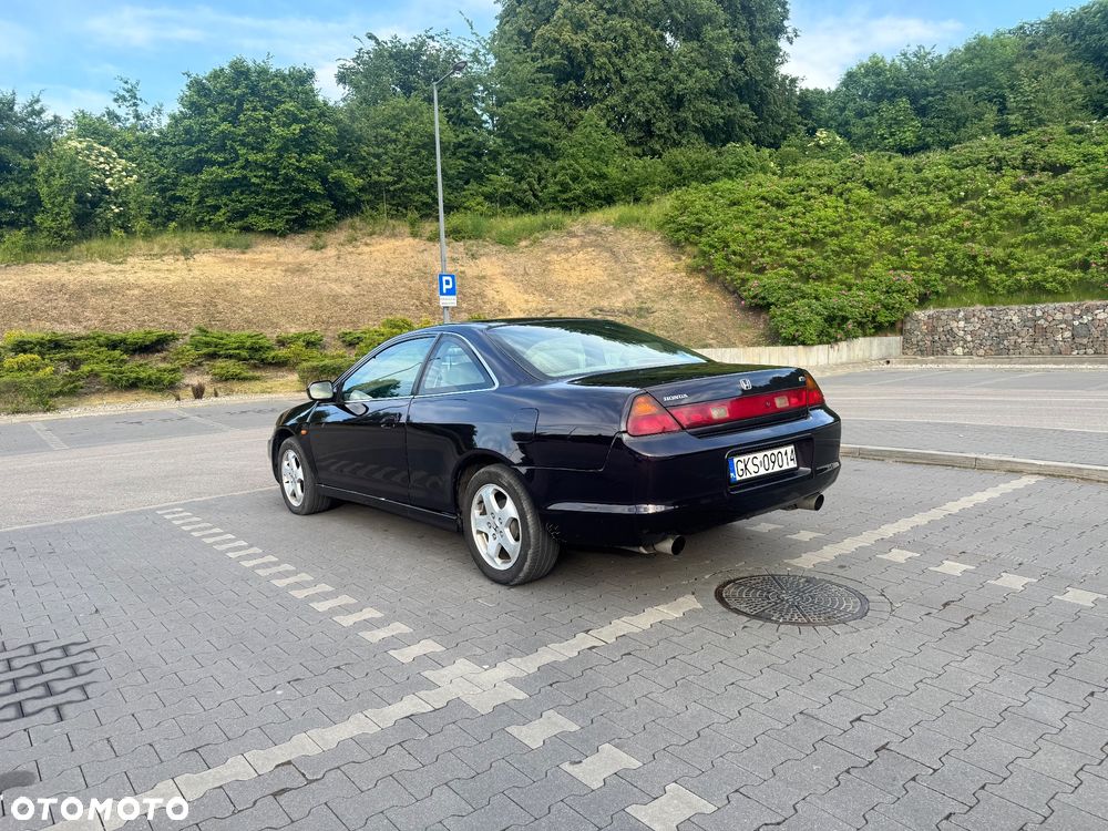 Honda Accord - 4