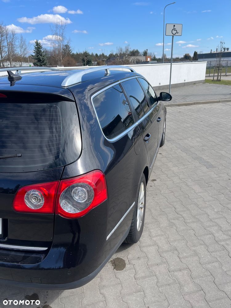 Volkswagen Passat 2.0 TDI Highline DSG - 19