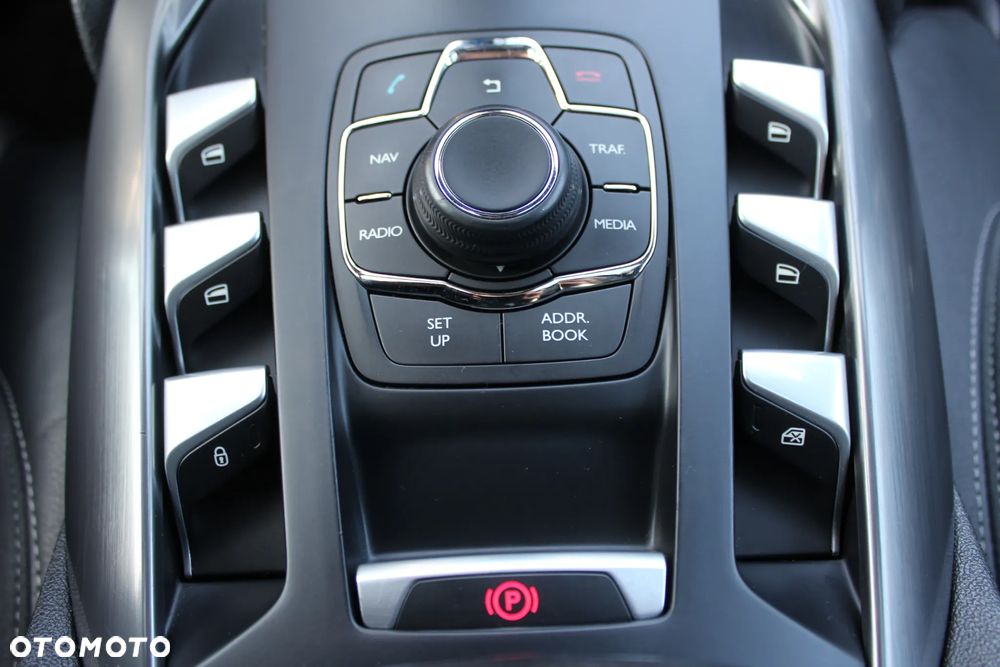 Citroën DS5 2.0 HDi SoChic - 23