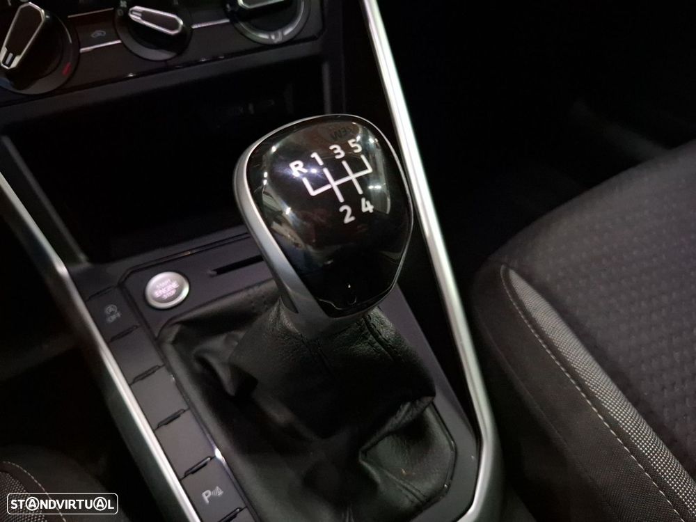 VW Taigo 1.0 TSI Urban - 18