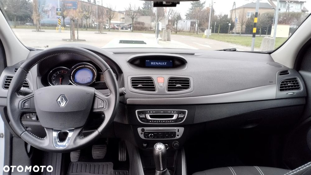 Renault Fluence 1.6 16V Limited - 22