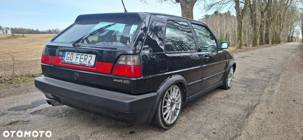 Volkswagen Golf 2.0 16V GTI - 3