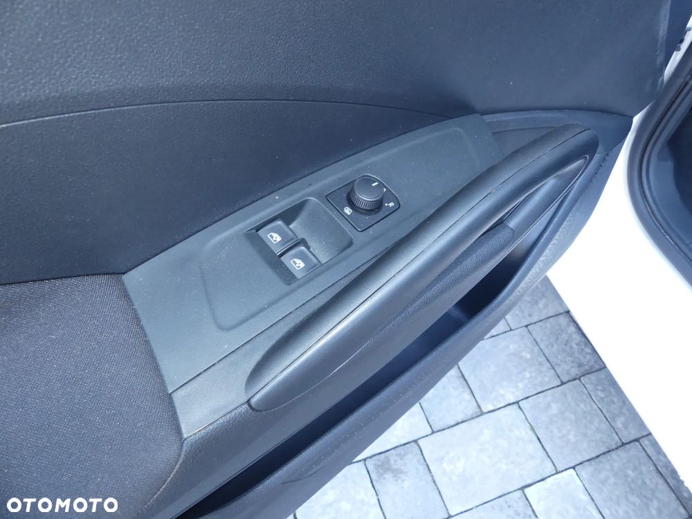 Skoda Fabia 1.0 Active - 16