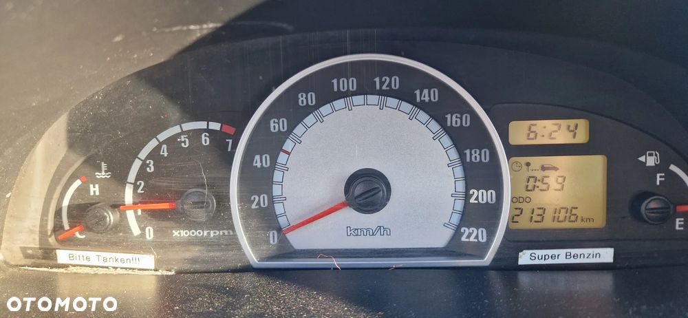 Hyundai Matrix 1.6 GLS - 6