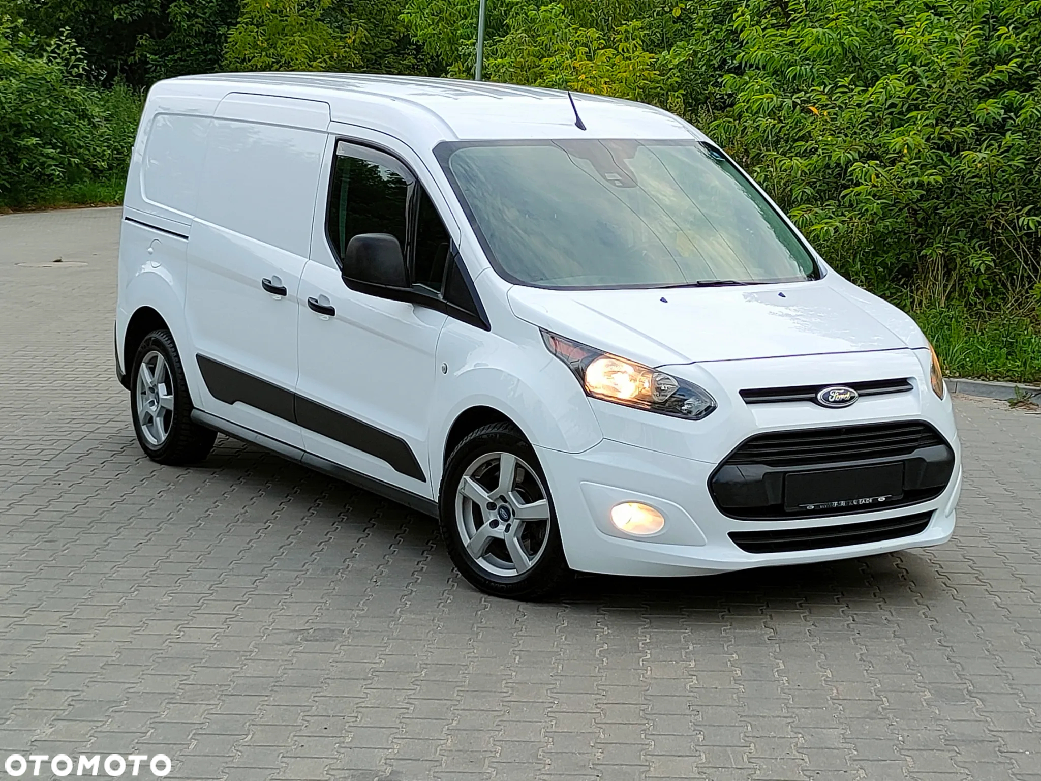 Ford Connect - 30
