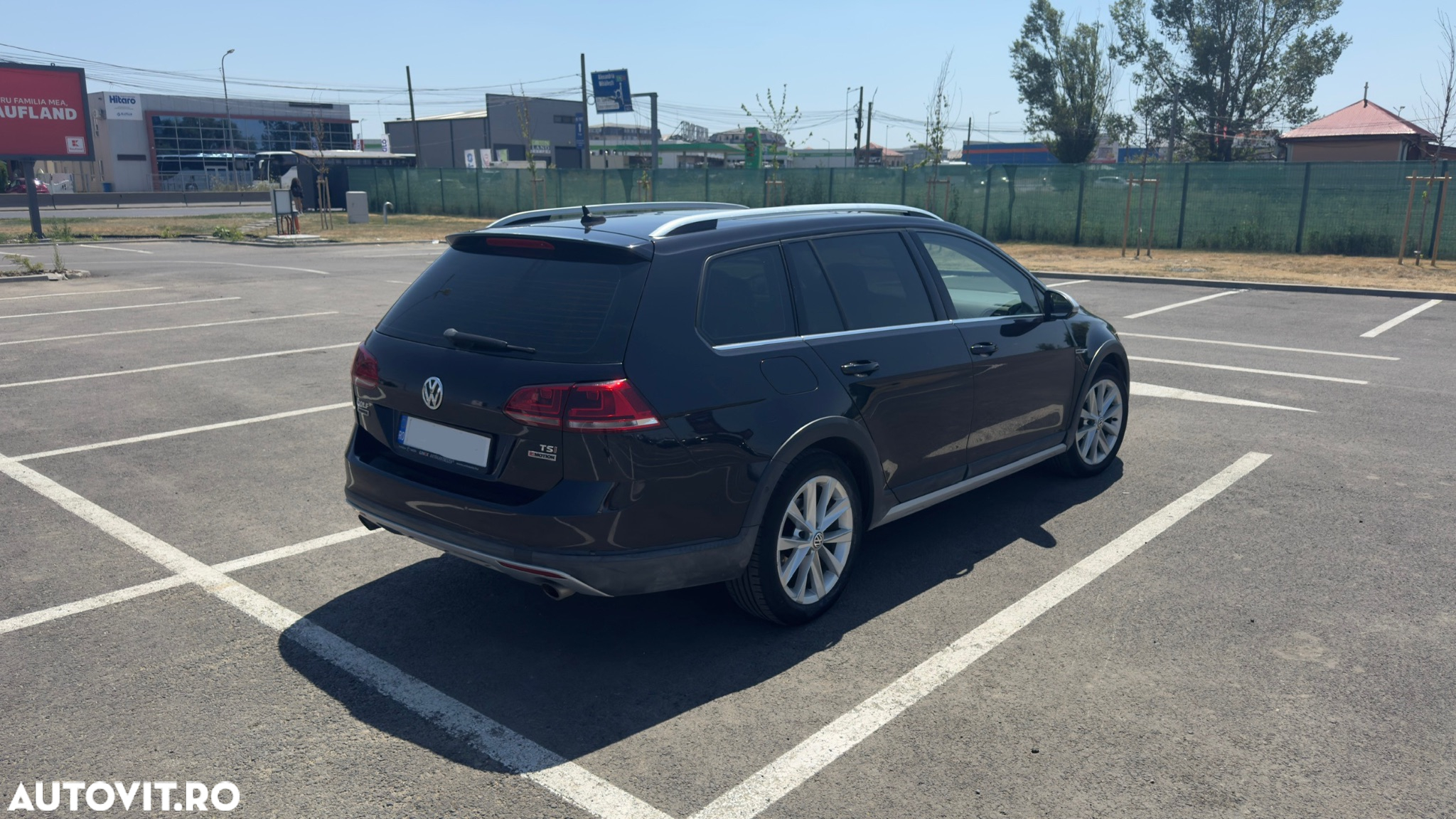 Volkswagen Golf - 3