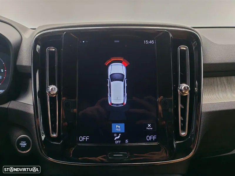Volvo XC 40 2.0 D3 Inscription Geartronic — fotografia 27