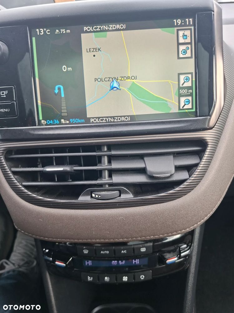Peugeot 2008 120 VTI Allure - 22