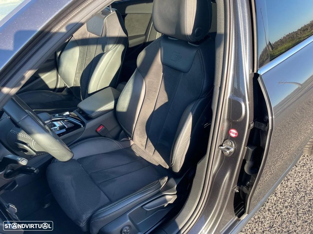 Audi A4 Avant 40 TDI S tronic S line - 16