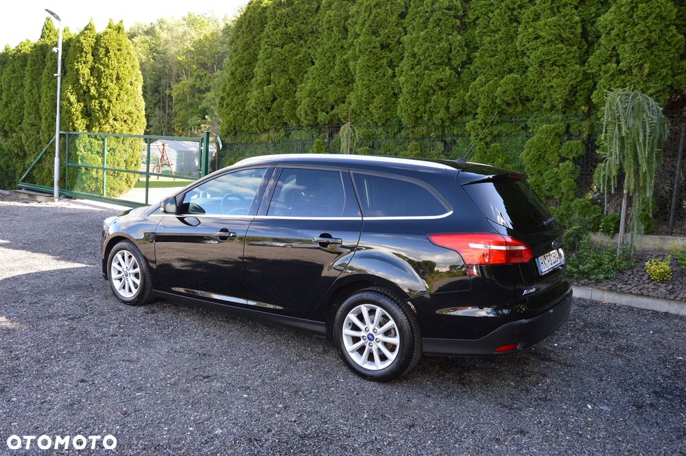 Ford Focus - 22