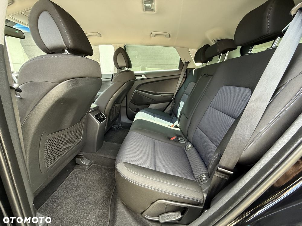 Hyundai Tucson 1.6 GDI BlueDrive Style 2WD - 17